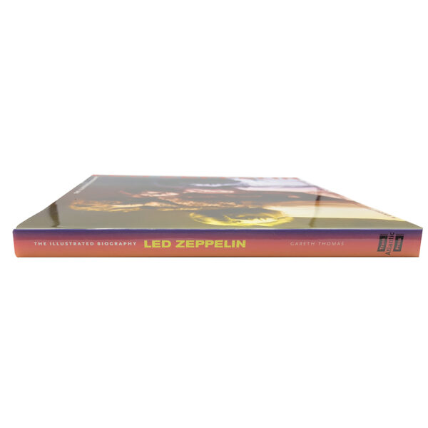 Book <br>The Illustrated Biography, 2011 (UK) - Image 3