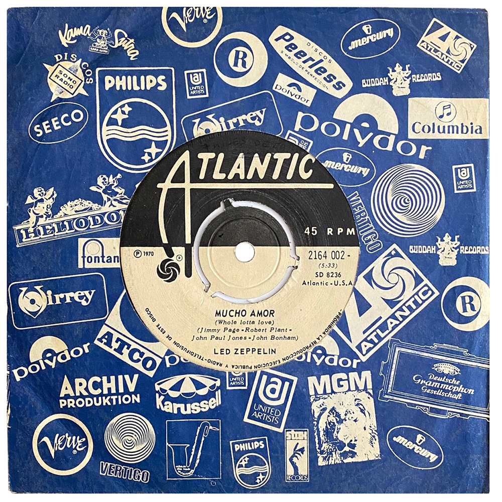 Single <br>Chile (2164 002) <br>Whole Lotta Love / Living Loving Maid (#2)