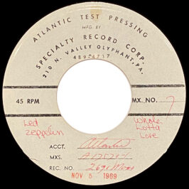 Single <br>USA (45-2690) <br>Whole Lotta Love / Living Loving Maid (Test Pressing #2)