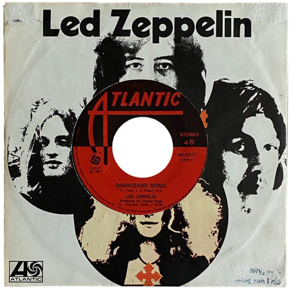 Single <br>Italy (45-2777) <br>Immigrant Song / Hey, Hey What Can I Do (Promo)