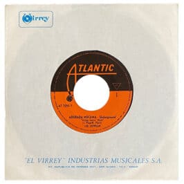 Single <br>Peru (AT 7050 F) <br>Living Loving Maid / Ramble On (#1)