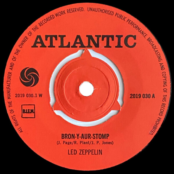Single <br>Holland (2019 030) <br>Bron-Y-Aur Stomp / Out On The Tiles (#1) - Image 3